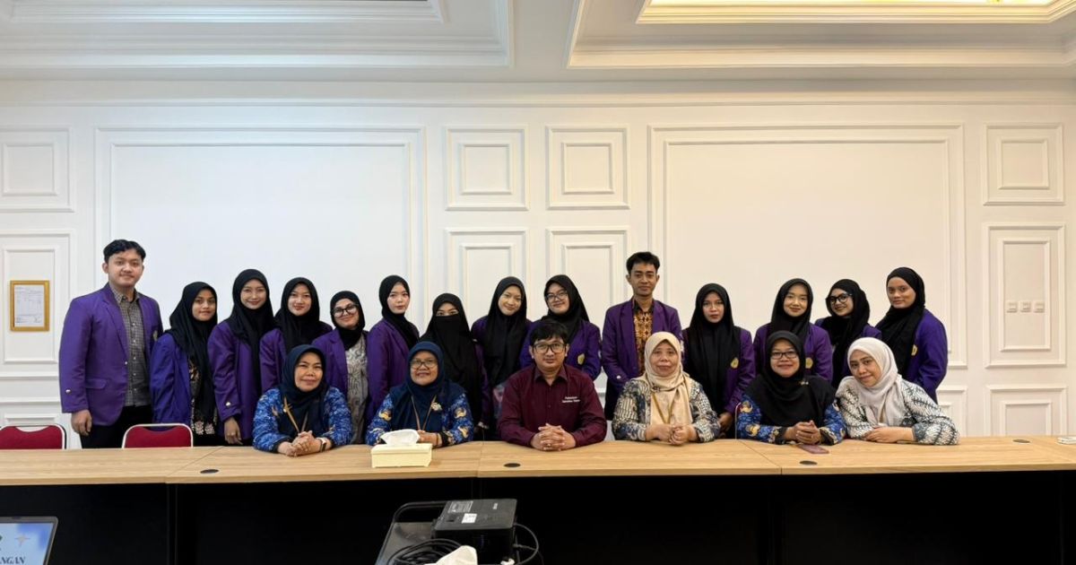 Dari Kampus ke Kelas: Mahasiswa FKIP Universitas Pakuan Tutup Program PLP 2 di MAN 2 Kota Bogor