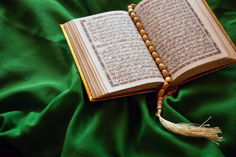 Teologi Doa dan Eksplorasi Waktu-Waktu Mustajab: Analisis Komprehensif Berdasarkan Epistemologi Tafsir dan Hadits