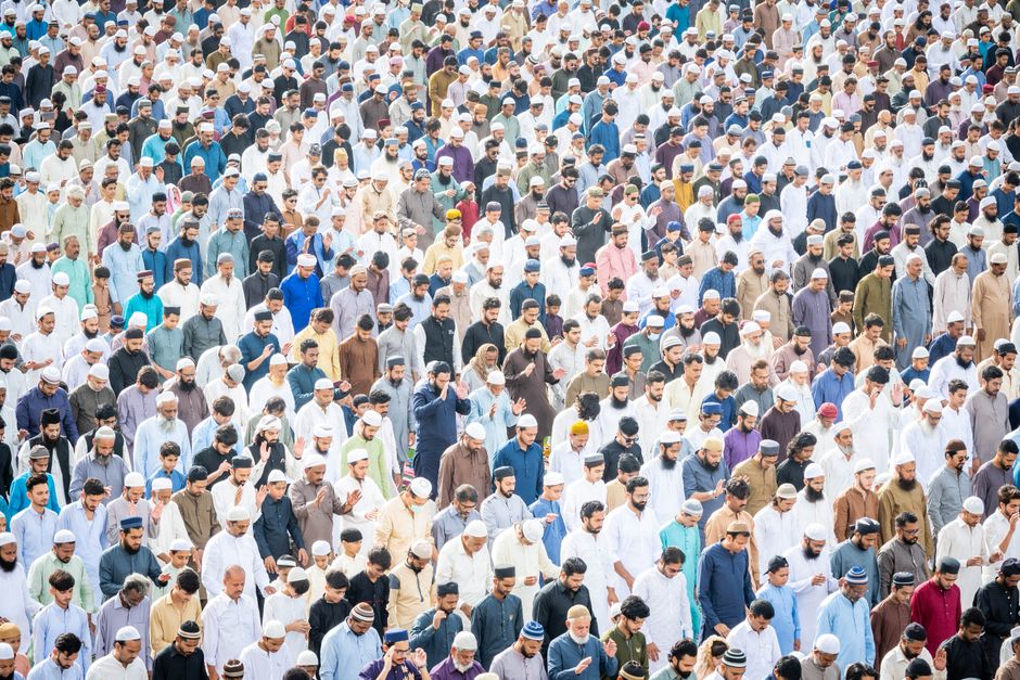 Diplomasi Kemanusiaan Dunia Islam Menembus Batas Konflik Solidaritas Nyata Umat untuk Palestina dan Lebanon