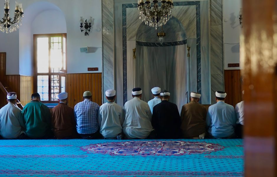 Diplomasi Kemanusiaan Indonesia Menembus Batas: Menghidupkan Ukhuwah Islamiyah di Tengah Krisis Global