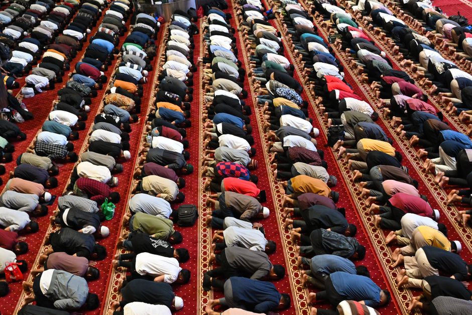 Menyingkap Hakikat Riba dalam Fiqih Muamalah: Analisis Komprehensif antara Eksploitasi Klasik dan Solusi Konstruktif Keuangan Syariah