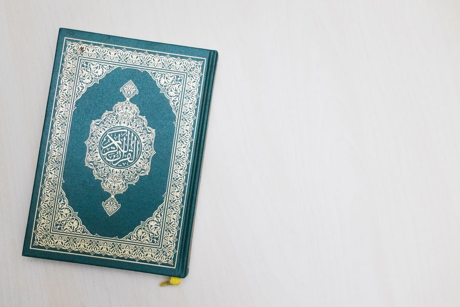 Manifestasi Tauhid di Era Modern: Dekonstruksi Syirik Kontemporer dan Rekonstruksi Jiwa Berdasarkan Al-Quran dan As-Sunnah